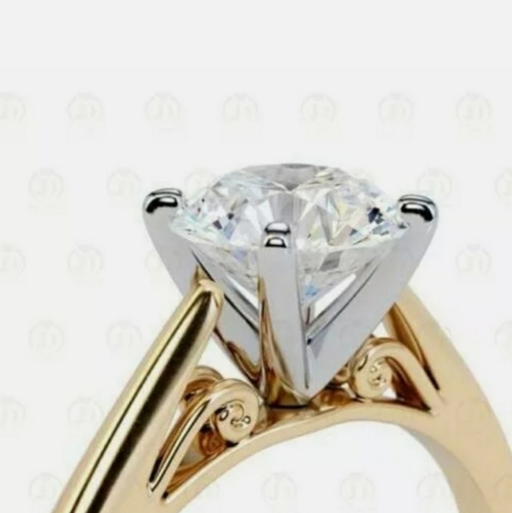 $3500 2Ct 14k Yellow & White Gold Round Moissanite Diamond